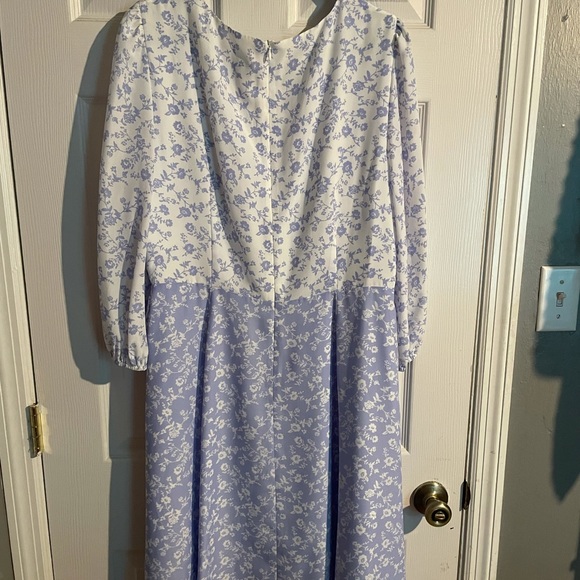 Vince Camuto Dress Size 16 - Picture 2 of 4